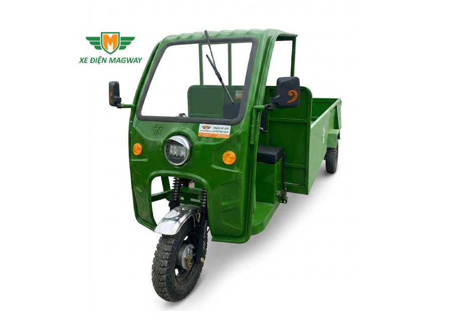 Xe điện chở 8 thùng rác 240L